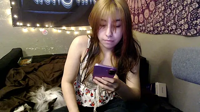 Snapshot of London_Ray chatting on 30, 6, 2026 London Ray online show from 30, 6, 2026