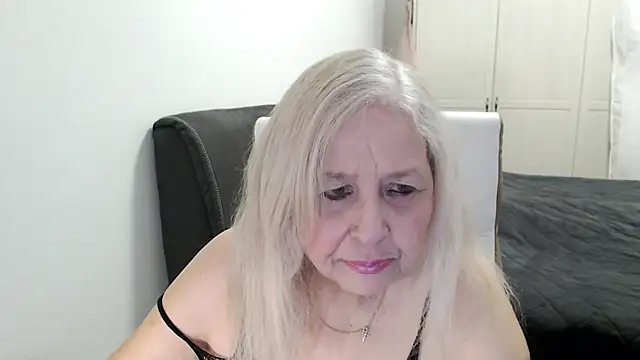 SusiLifeXXX online show from 7, 4, 2026