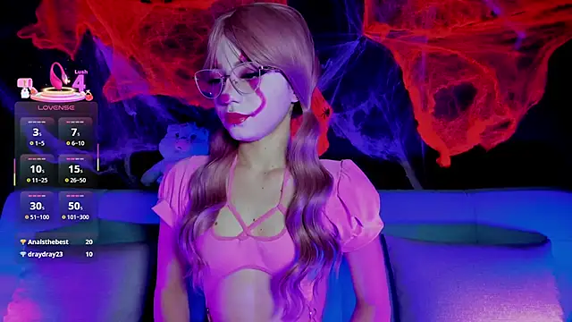 madiixwatson online show from 24, 10, 2025