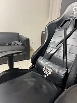 novinhacasada22 online show from 6, 1, 2026