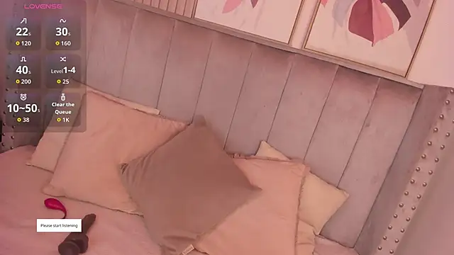 Seshat Hitt online show from 30, 11, 2025