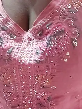 Snapshot of Reeta-rani chatting on 3, 10, 2025 Reeta-rani online show from 3, 10, 2025