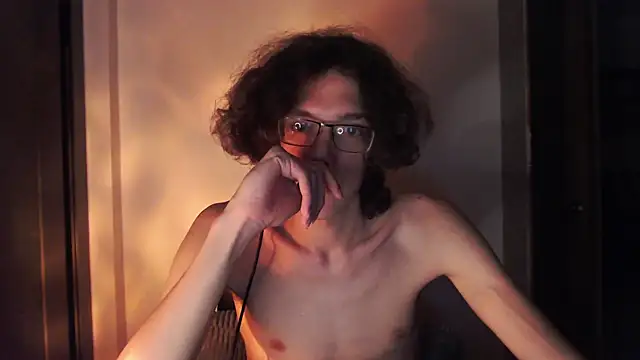 LovesomeCookie online show from 2, 6, 2026