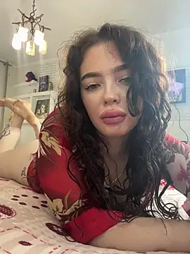 Hannah xBaby online show from 19, 12, 2025