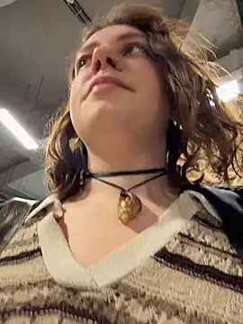 lucy-joy online show from 26, 11, 2025