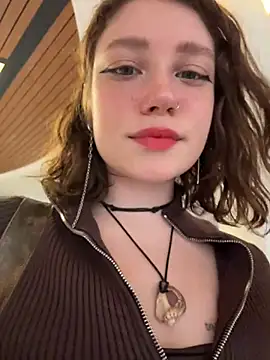 lucy-joy online show from 2, 12, 2025