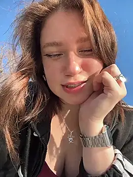 lucy-joy online show from 14, 3, 2026