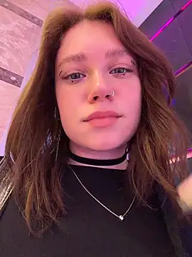 lucy-joy online show from 3, 6, 2026