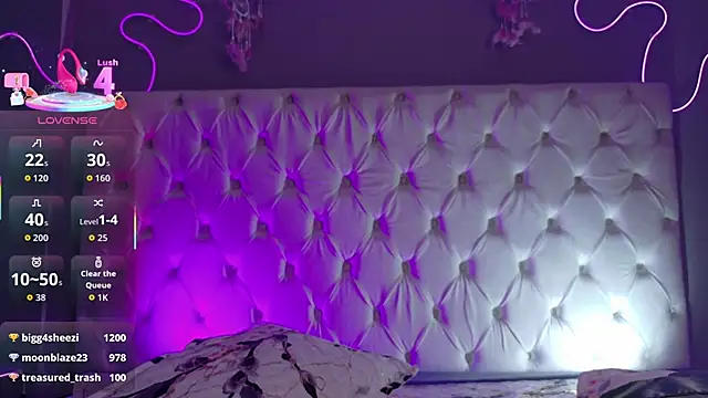 Megan  cole1 online show from 6, 10, 2025