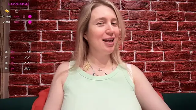 CitrusBlissss online show from 17, 12, 2025