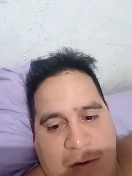 Snapshot of reguetones92 chatting on 23, 11, 2025 reguetones92 online show from 23, 11, 2025