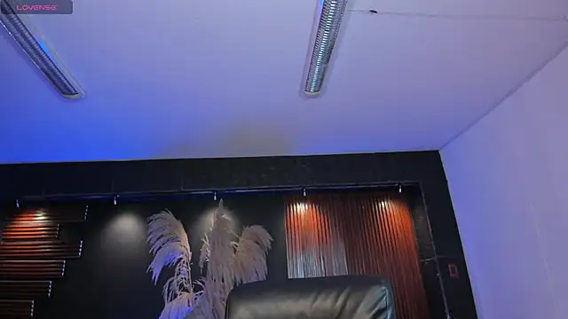 AidaJones online show from 11, 9, 2025