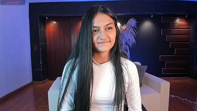 AidaJones online show from 6, 10, 2025