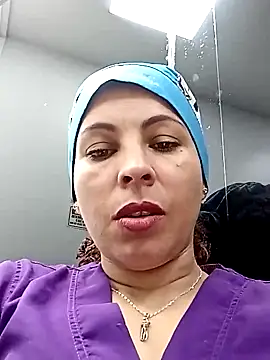 Yanis Ariel12 online show from 8, 10, 2025