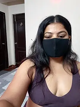 Snapshot of Aavya_007 chatting on 18, 7, 2026 Aavya 007 online show from 18, 7, 2026