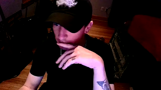 Snapshot of LEVIATHANX666 chatting on 4, 3, 2026 LEVIATHANX666 online show from 4, 3, 2026