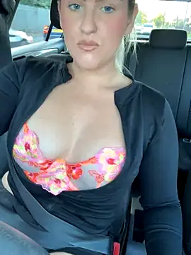 Charleigh xx online show from 25, 9, 2025