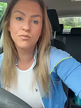 Charleigh xx online show from 31, 10, 2025