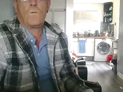 hefin18 online show from 4, 2, 2025