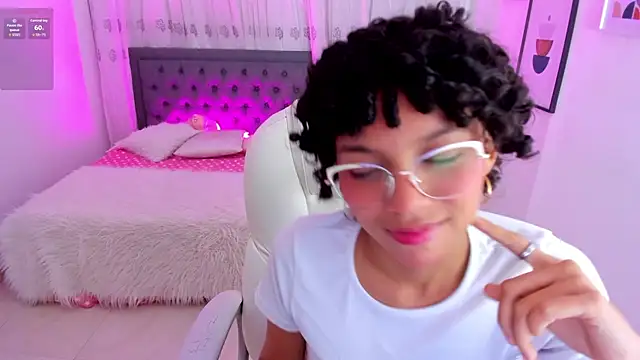 aitana kahlo online show from 12, 9, 2025