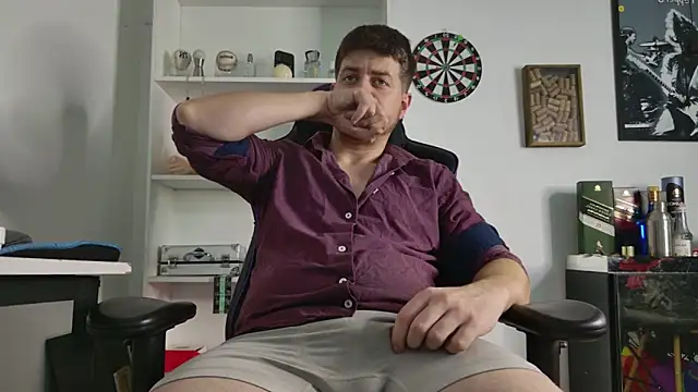 Snapshot of aaron_nvk chatting on 18, 2, 2026 aaron nvk online show from 18, 2, 2026