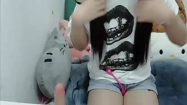 Snapshot of BabyPanda33 chatting on 18, 11, 2025 BabyPanda33 online show from 18, 11, 2025