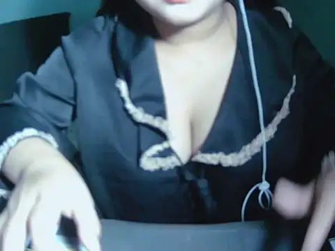 Snapshot of Lily3322 chatting on 13, 7, 2026 Lily3322 online show from 13, 7, 2026