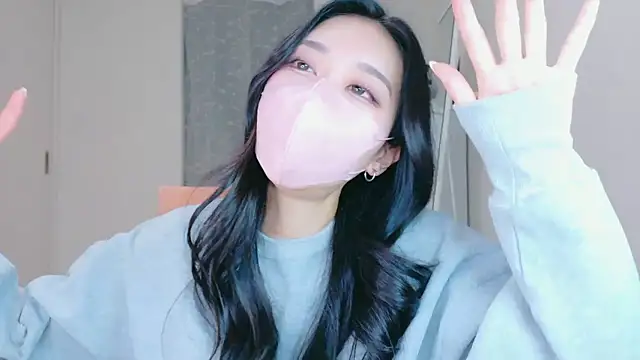 Snapshot of ramuchan_desu chatting on 4, 6, 2026 ramuchan desu online show from 4, 6, 2026