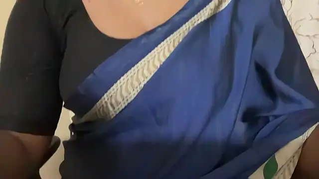 Pavani-Sexy online show from 5, 4, 2026