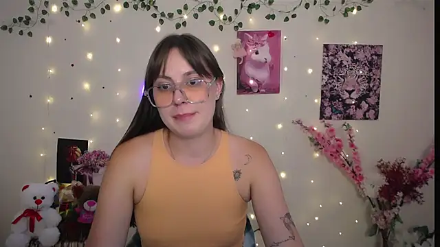 Amanda Bright  online show from 6, 7, 2026