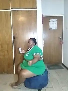 Snapshot of SeductionBoobs chatting on 13, 9, 2025 SeductionBoobs online show from 13, 9, 2025