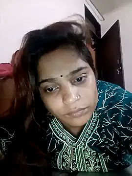 Snapshot of Trisha_71 chatting on 29, 4, 2026 Trisha 71 online show from 29, 4, 2026