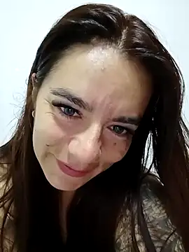 Demy Rhoades online show from 28, 2, 2026