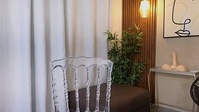 Lia Mar  online show from 9, 10, 2025