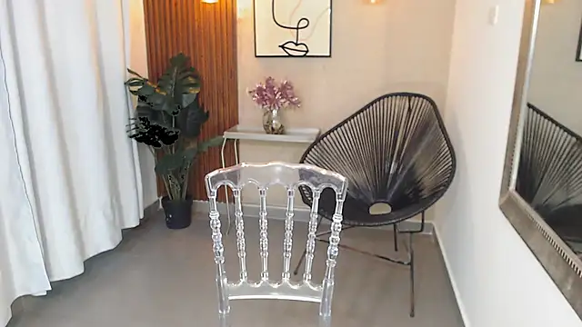 Lia Mar  online show from 9, 2, 2026