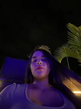 Snapshot of BellaLeclair chatting on 16, 2, 2026 BellaLeclair online show from 16, 2, 2026