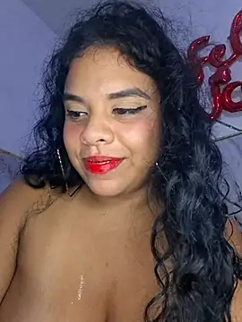 Yemaly Lee online show from 6, 4, 2026