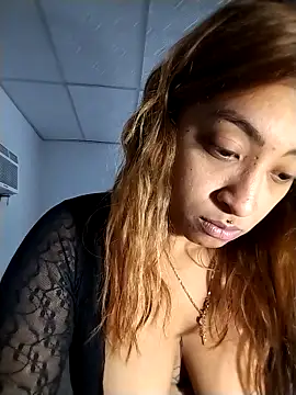 shanell saenz online show from 4, 2, 2026