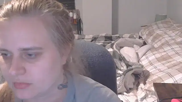 Sexyblonde12344 online show from 2, 11, 2025