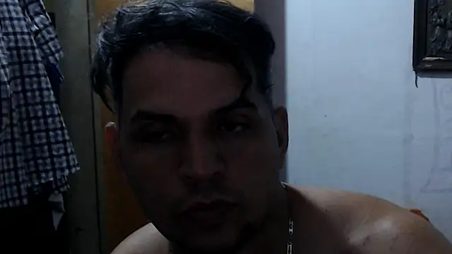 Pillinp01 online show from 12, 10, 2025
