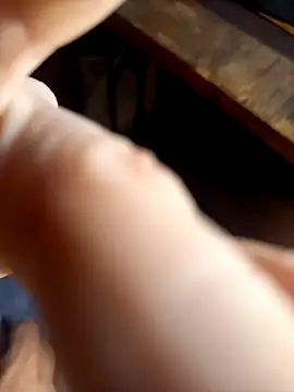 Snapshot of Endriuu09 chatting on 27, 10, 2025 Endriuu09 online show from 27, 10, 2025