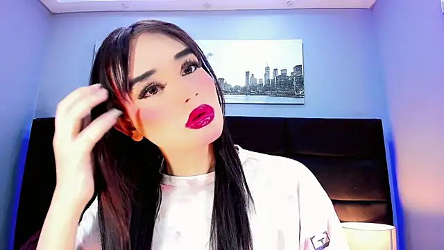 Snapshot of Valeria_Rouss chatting on 18, 10, 2025 Valeria Rouss online show from 18, 10, 2025