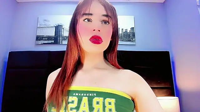 Snapshot of Valeria_Rouss chatting on 7, 11, 2025 Valeria Rouss online show from 7, 11, 2025