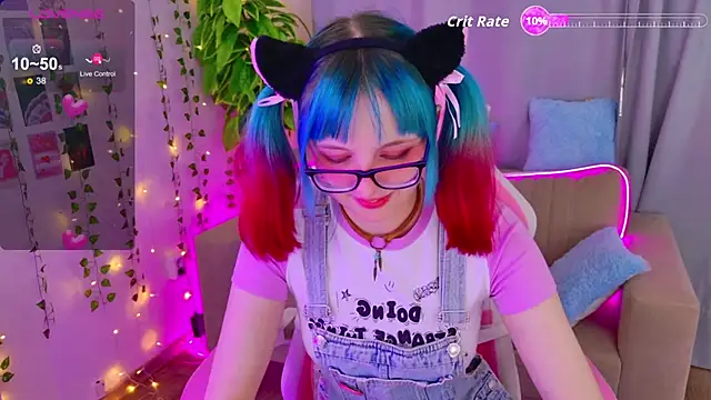 Snapshot of CoralineYoung chatting on 15, 10, 2025 CoralineYoung online show from 15, 10, 2025