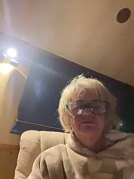 ladyboatlady online show from 14, 2, 2026