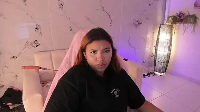 scarlett enjoy1 online show from 18, 11, 2025