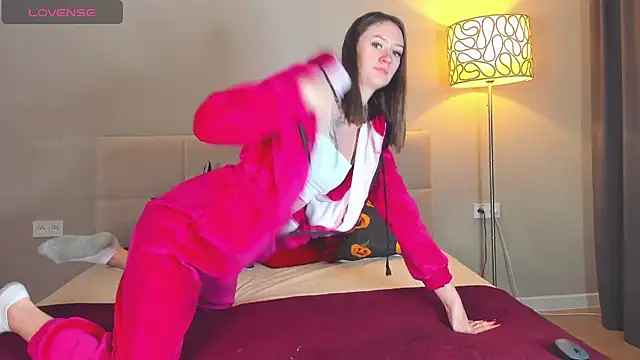 cutienaughtygirl online show from 12, 11, 2025