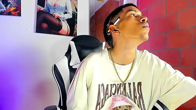 briamhoconor xh online show from 22, 3, 2026