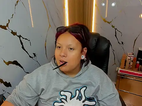 Snapshot of Arthemisa_tay69 chatting on 6, 6, 2026 Arthemisa tay69 online show from 6, 6, 2026