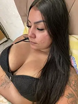 julianamascarada online show from 15, 6, 2026